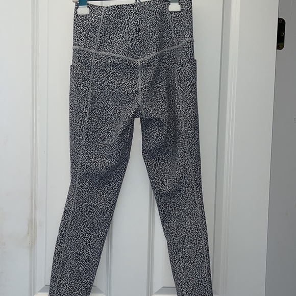 Athleta leggings - Picture 3 of 5